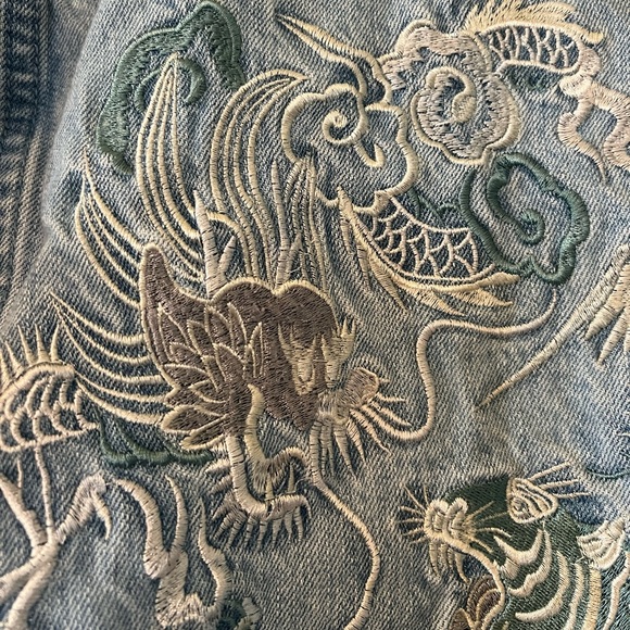 Pacsun Women Jean Jacket Vintage Tiger Japan Embroidered Light Wash denim Medium - Picture 8 of 8